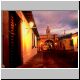 rue pav�e de pierres, caf�s, artisanat et boutiques